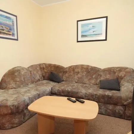 With A Parking Space Banjole, - 7488 شقة بولا