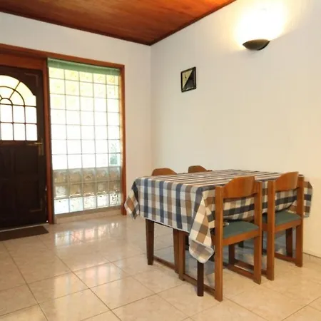 With A Parking Space Banjole, - 7488